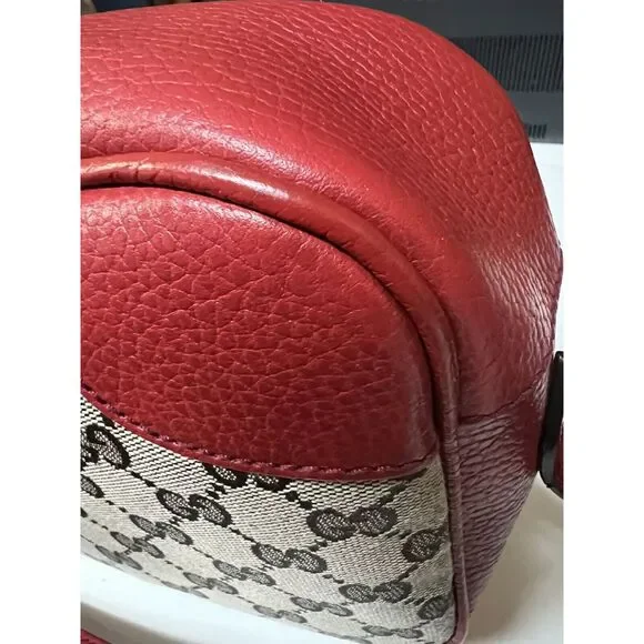 Gucci Bree GG Supreme Camera Crossbody W/Red Leather W/Cert. Of Authenticity - Picture 13 of 15